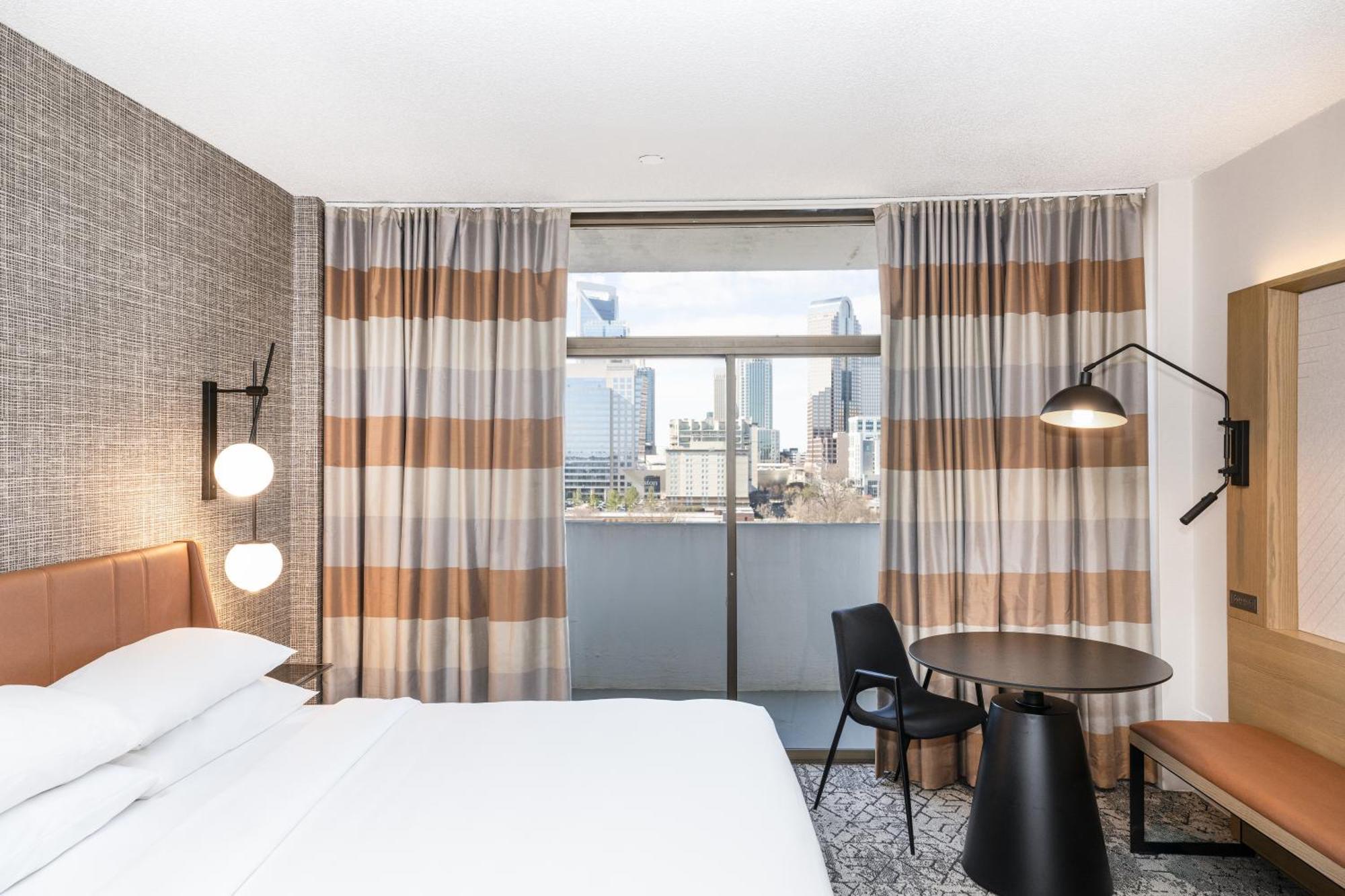 Sheraton 4*